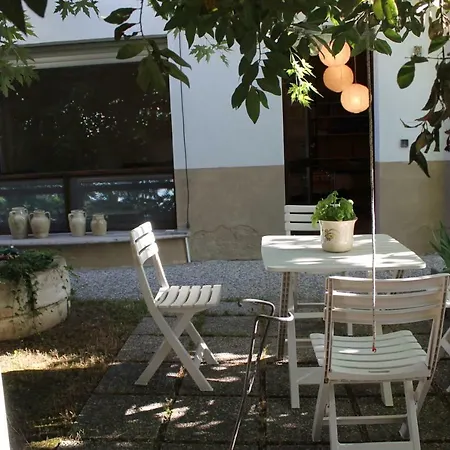 Apdf Con Giardino Apartmán