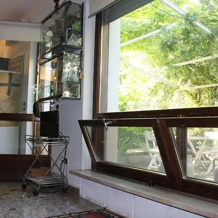 Apdf Con Giardino Apartmán